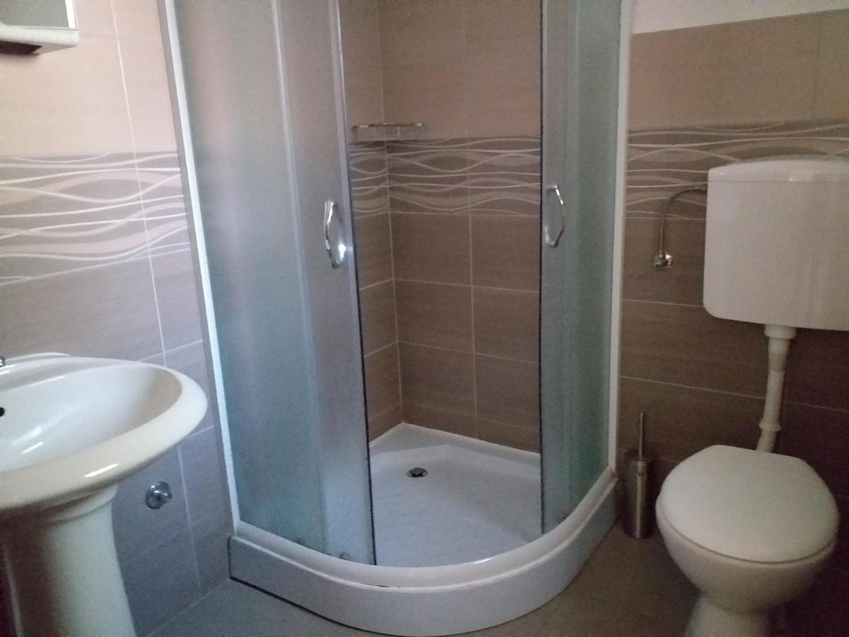 Zeravica Rooms B&B Sremski Karlovci Extérieur photo